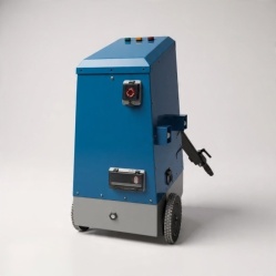  Robot do mycia chlewni, kojców dla świń i pomieszczeń dla drobiu Robot do mycia chlewni, kojców dla świń i pomieszczeń dla drobiu