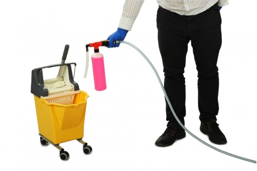 UNIDOZ M – 01 Portable dispensing system UNIDOZ M – 01 Portable dispensing system